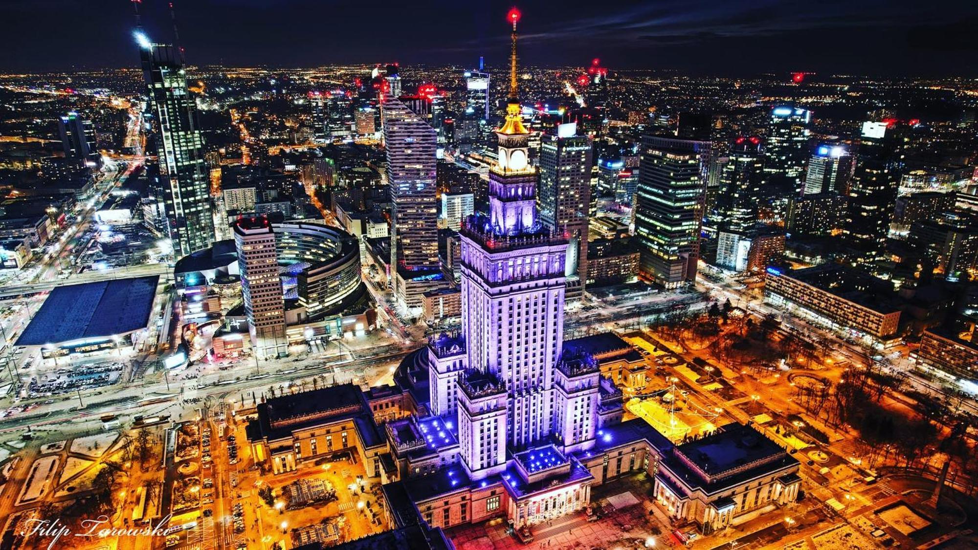 Palace 2 Wifi 600 Mbs 55'Tv Netflix Hbo 2Xmetro Appletv Warsaw Exterior photo